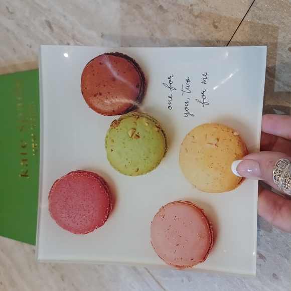 kate spade Other - NIB Kate Spade New York Lenox Snap Happy Macaroons Square Dish